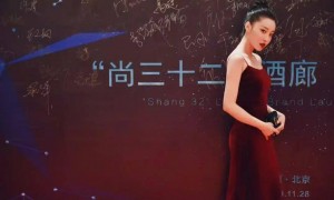28岁女演员突发疾病变植物人，昏迷三月后苏醒！最新发声