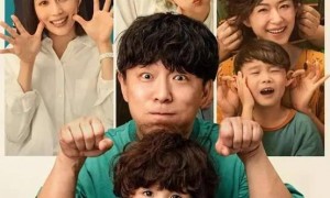51岁黄渤身材发福去三亚度假，迷上出海钓鱼，近年作品减少
