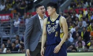 媒评广东溃败:国企豪门垄断顶级球员 民营俱乐部边缘化
